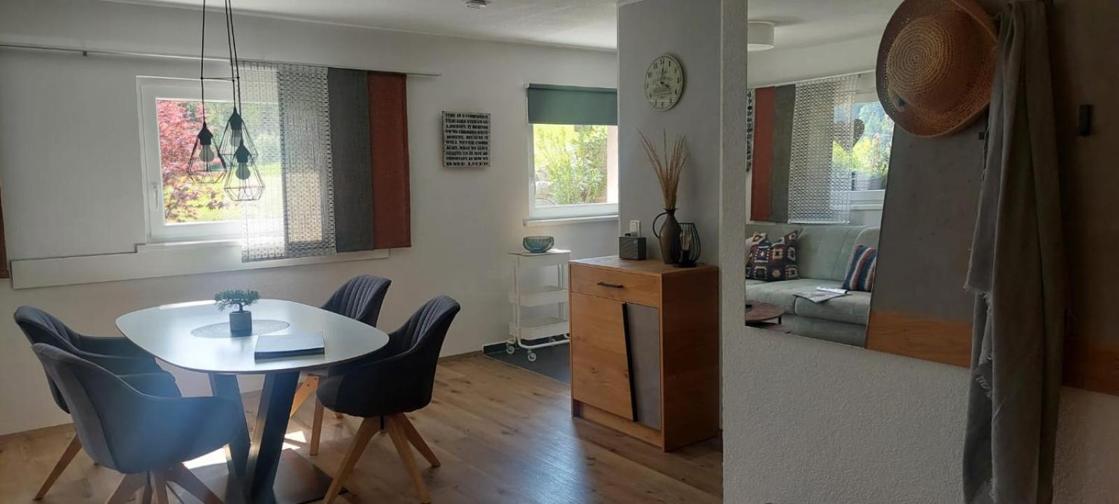 דירות וולד אם ארלברג Haus Adrian מראה חיצוני תמונה