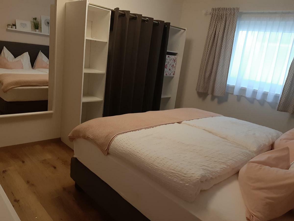 דירות וולד אם ארלברג Haus Adrian מראה חיצוני תמונה